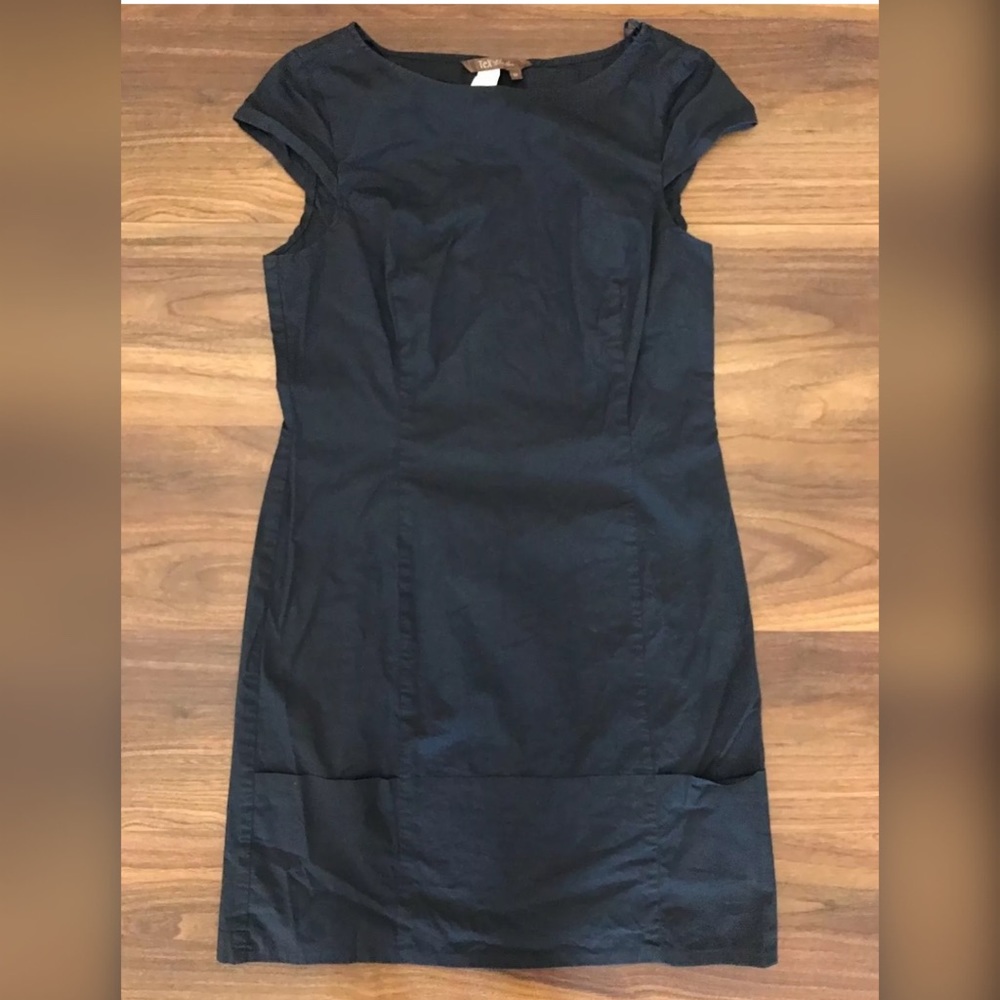 Tex by Max Azria Sheath Dress Pockets Size M